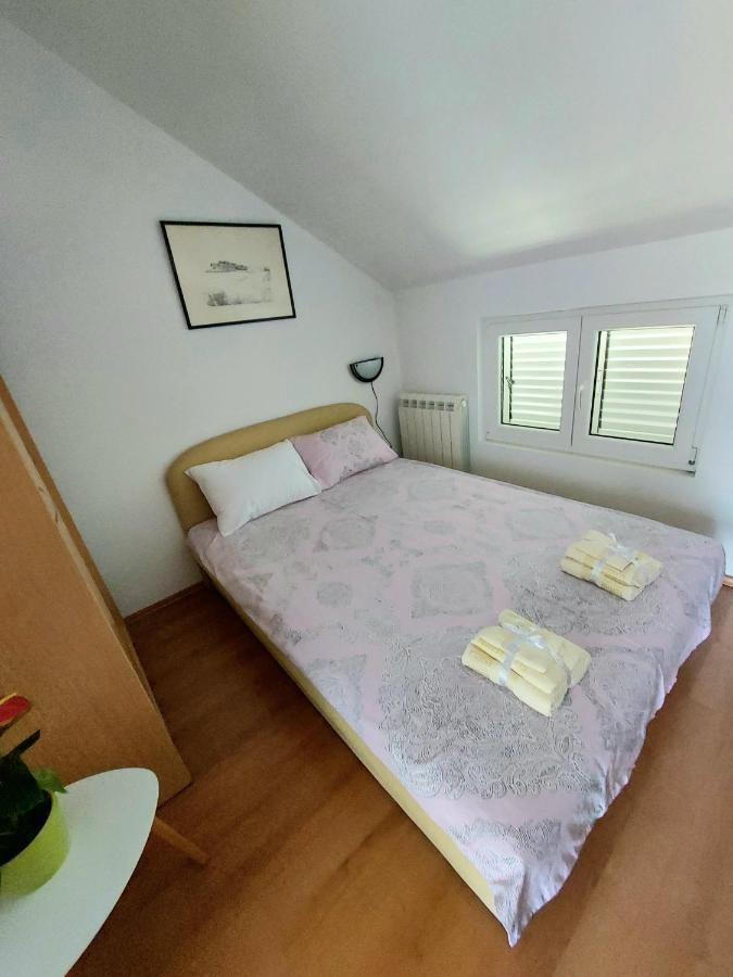 Apartman - Dobrota Sun Apartman Kotor Kültér fotó