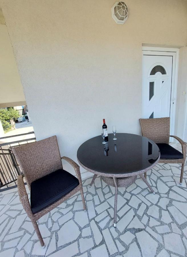 Apartman - Dobrota Sun Apartman Kotor Kültér fotó
